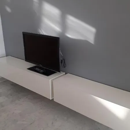 Apartment With Parking And Pool At Antibes By Weekome Antibes